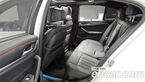 BMW 5-Series 520i M Sport 2023 года из Южной Кореи
