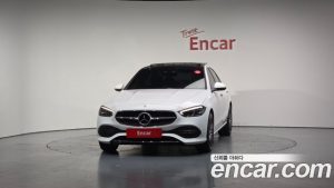 Mercedes-Benz C-Class C200 Avantgarde 2024 года из Южной Кореи