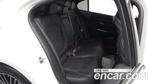 Mercedes-Benz C-Class C200 Avantgarde 2024 года из Южной Кореи