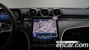 Mercedes-Benz C-Class C200 Avantgarde 2024 года из Южной Кореи