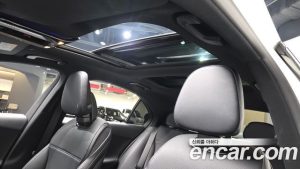 Mercedes-Benz C-Class C200 Avantgarde 2024 года из Южной Кореи