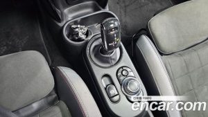 Mini Cooper JCW 2023 года из Южной Кореи