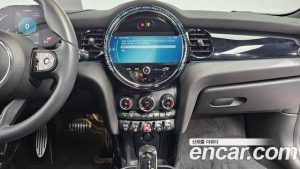 Mini Cooper JCW 2023 года из Южной Кореи