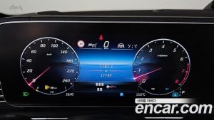 Mercedes-Benz GLS-Class GLS450 4MATIC 2025 года из Южной Кореи