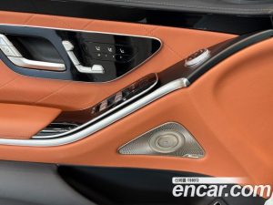 Mercedes-Benz S-Class S450L 4MATIC 2025 года из Южной Кореи