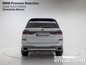 BMW X7 xDrive 40i M Sport 6 2024 года из Южной Кореи