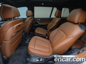BMW X7 xDrive 40i M Sport 6 2024 года из Южной Кореи