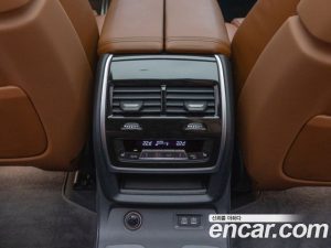BMW X7 xDrive 40i M Sport 6 2024 года из Южной Кореи