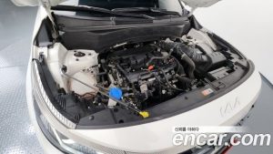 Kia Seltos Бензин 1.6 Turbo 2WD 2024 года из Южной Кореи