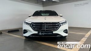 Mercedes-Benz E-Class E300 4MATIC Exclusive 2025 года из Южной Кореи