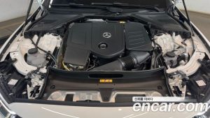 Mercedes-Benz E-Class E300 4MATIC Exclusive 2025 года из Южной Кореи