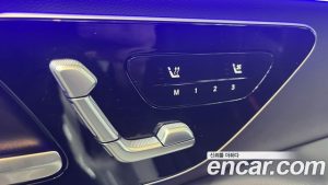 Mercedes-Benz E-Class E300 4MATIC Exclusive 2025 года из Южной Кореи