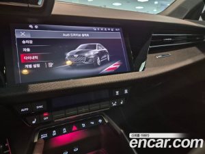 Audi A3 40 TFSI Premium 2025 года из Южной Кореи