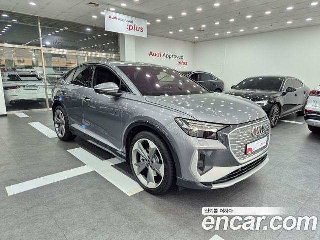 Audi Q4 e-tron 45 Premium Sportback 2025 года из Кореи