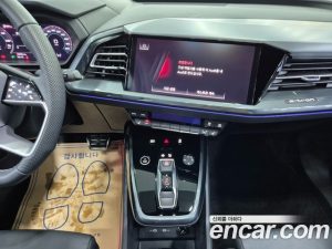 Audi Q4 e-tron 45 Premium Sportback 2025 года из Южной Кореи