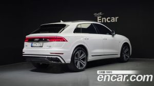 Audi Q8 55 TFSI 4WD Premium 2023 года из Южной Кореи