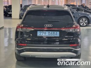 Audi Q4 e-tron 45 Premium 2025 года из Южной Кореи