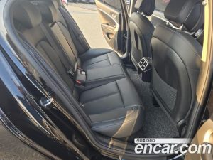 Genesis G70 Бензин 2.5T 4WD 2025 года из Южной Кореи