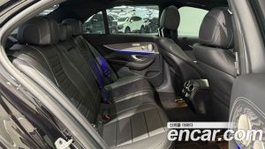 Mercedes-Benz E-Class E350 4MATIC Exclusive 2023 года из Южной Кореи