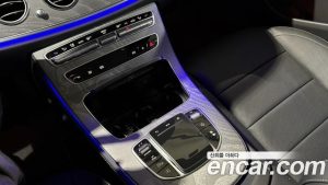 Mercedes-Benz E-Class E350 4MATIC Exclusive 2023 года из Южной Кореи