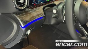 Mercedes-Benz E-Class E350 4MATIC Exclusive 2023 года из Южной Кореи