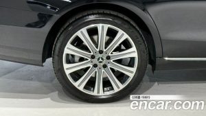 Mercedes-Benz E-Class E350 4MATIC Exclusive 2023 года из Южной Кореи