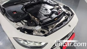 Mercedes-Benz CLS-Class CLS300d AMG Line 2023 года из Южной Кореи