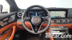 Mercedes-Benz CLS-Class CLS300d AMG Line 2023 года из Южной Кореи