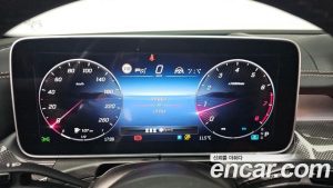 Mercedes-Benz C-Class C300 4MATIC AMG Line 2023 года из Южной Кореи