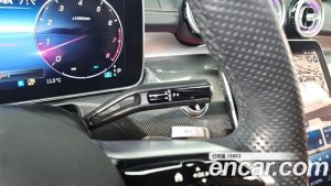 Mercedes-Benz C-Class C300 4MATIC AMG Line 2023 года из Южной Кореи