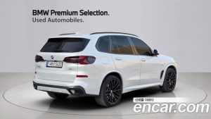 BMW X5 xDrive 50e M Sport 2024 года из Южной Кореи