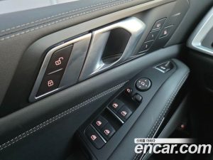 BMW X5 xDrive 50e M Sport 2024 года из Южной Кореи
