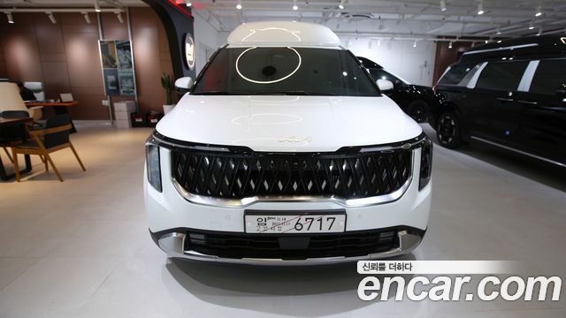 Kia Canival HEV 9-Seater HI-Limousine (Specialized Company) 2025 года из Кореи