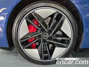 Audi RS e-tron GT GT RS 2023 года из Южной Кореи