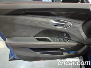 Audi RS e-tron GT GT RS 2023 года из Южной Кореи