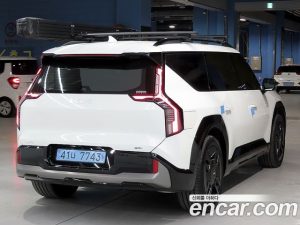 Kia EV9 Long Range 4WD 2026 года из Южной Кореи