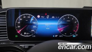 Mercedes-Benz GLS-Class GLS450 4MATIC 2025 года из Южной Кореи