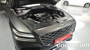 Genesis GV80 2.5T Бензин AWD 2024 года из Южной Кореи