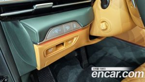 Genesis GV80 2.5T Бензин AWD 2024 года из Южной Кореи