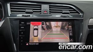 Volkswagen Tiguan 2.0 TSI Prestige 2023 года из Южной Кореи