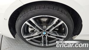 BMW 1-Series 120i M Sport 2024 года из Южной Кореи