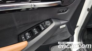 Kia Seltos Бензин 1.6 Turbo 2WD 2024 года из Южной Кореи