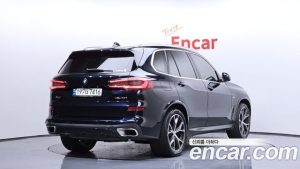 BMW X5 xDrive 40i M Sport 2023 года из Южной Кореи