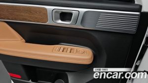 Hyundai Santafe Бензин 2.5T 2WD 2025 года из Южной Кореи