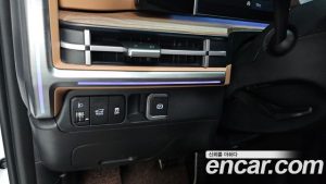 Hyundai Santafe Бензин 2.5T 2WD 2025 года из Южной Кореи