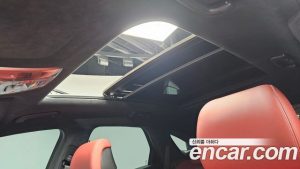Genesis GV70 2.5T Бензин AWD 2024 года из Южной Кореи