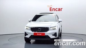 Volvo XC40 B4 ULTIMATE Bright 2023 года из Южной Кореи