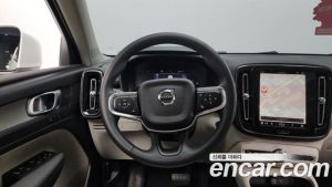 Volvo XC40 B4 ULTIMATE Bright 2023 года из Южной Кореи