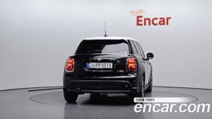 Mini Cooper 5Door CLASSIC 2023 года из Южной Кореи