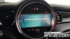 Mini Cooper 5Door CLASSIC 2023 года из Южной Кореи